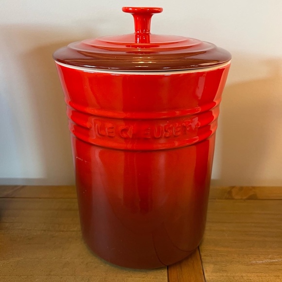 Cherry/Cerise Le Creuset Canister Set - Picture 3 of 7